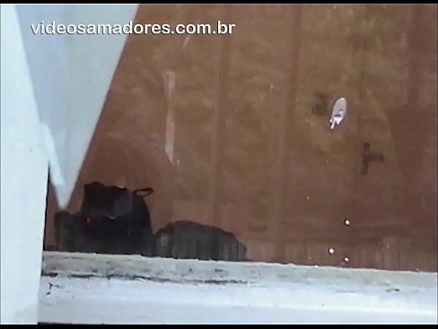 ❤️ Homem excitado a ver a sua namorada com outro tipo, a gravar um vídeo sem perturbar o casal ❤❌ Apenas porno em nós